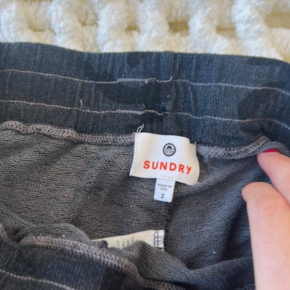 sundry camo jogger - Picture 2 of 2